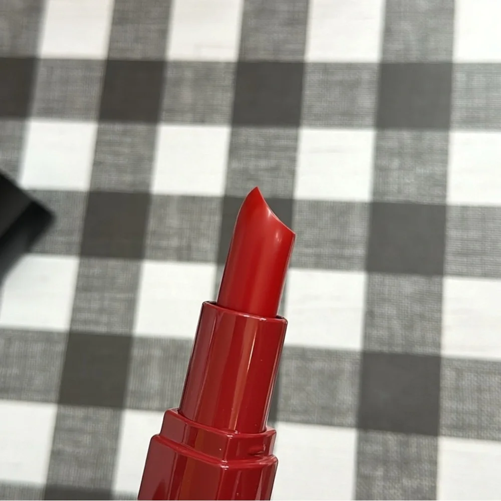 Bobbi Brown Lipstick $33msrp - Regal Red
